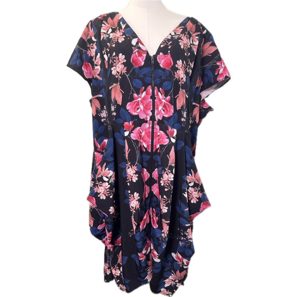 City Chic Black Lotus Floral Butterfly Sleeve V-neck Dress, Size XXL(24)